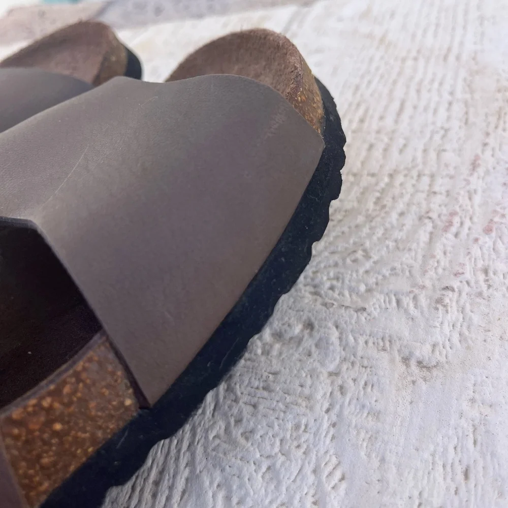 Betula Birkenstock Size 42 M9 Brown Oiled Leather Sandals